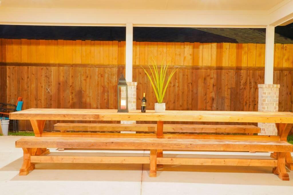 Dallas 4Br Large Yard W Hot Tub , Fire Pit And Basketball Hoop Luaran gambar